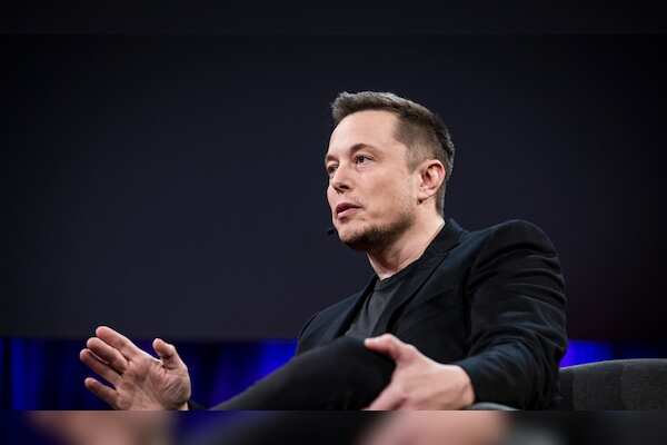 Visionary CEO Elon Musk Outlines Ambitious Plan to Colonize Mars and Make Life Multi-Planetary with SpaceX's Starship Program